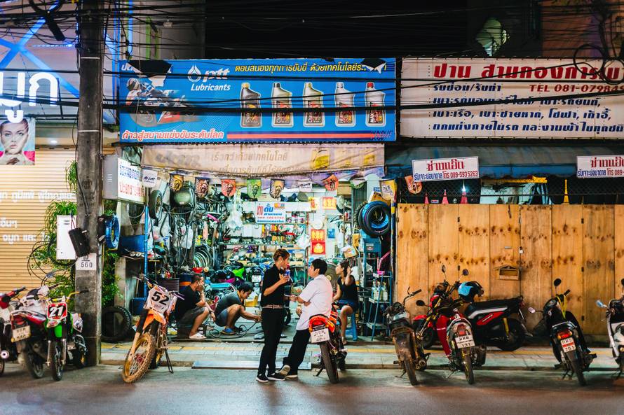 Phuket, Tajland: Od cjenkanja do masaže sa 'sretnim krajem'