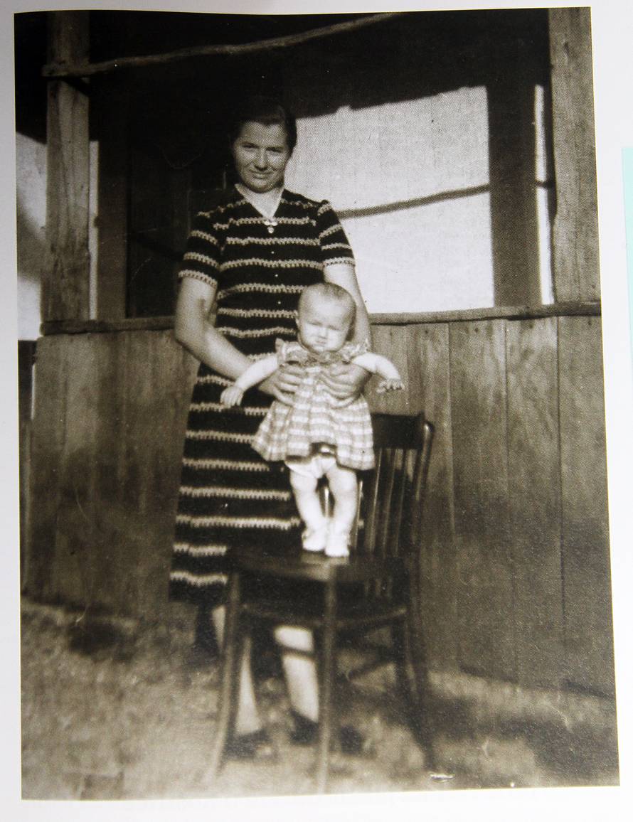 Tatu su najviše mučili. Tjerali su ga da pije i liže hrvatsku krv