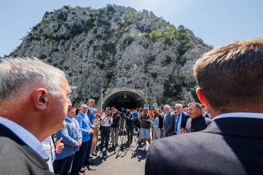Omiš: Otvorenje mosta preko rijeke Cetina i dva tunela
