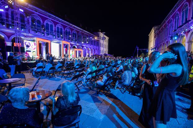 Split: Druga večer 61. Splitskog festivala