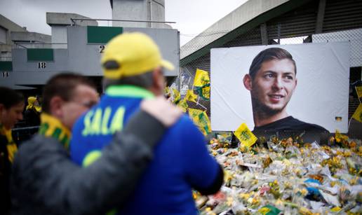 Cardiff nije uplatio prvu ratu za Salu, Nantes ih tužio Fifi...