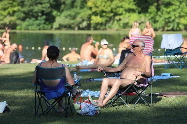 Karlovac: Osvjezenje na rijeci Korani