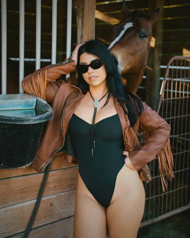 FOTO 'Toliko sam atraktivna da muškarci staju i zure u teretani, to je toliko neugodno'