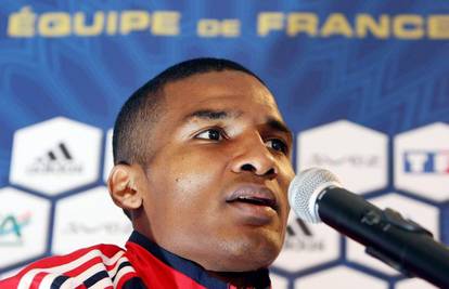 Francuz Florent Malouda iz Lyona odlazi u Chelsea