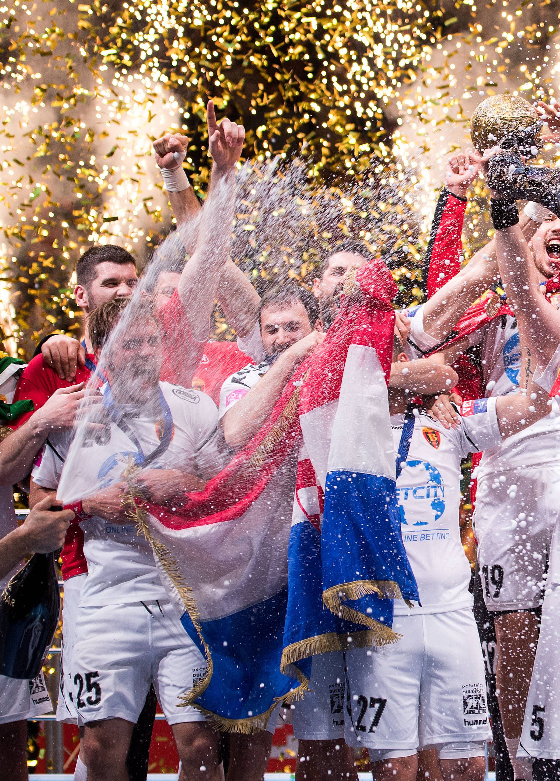 Handball - Paris St. Germain vs Vardar Skopje