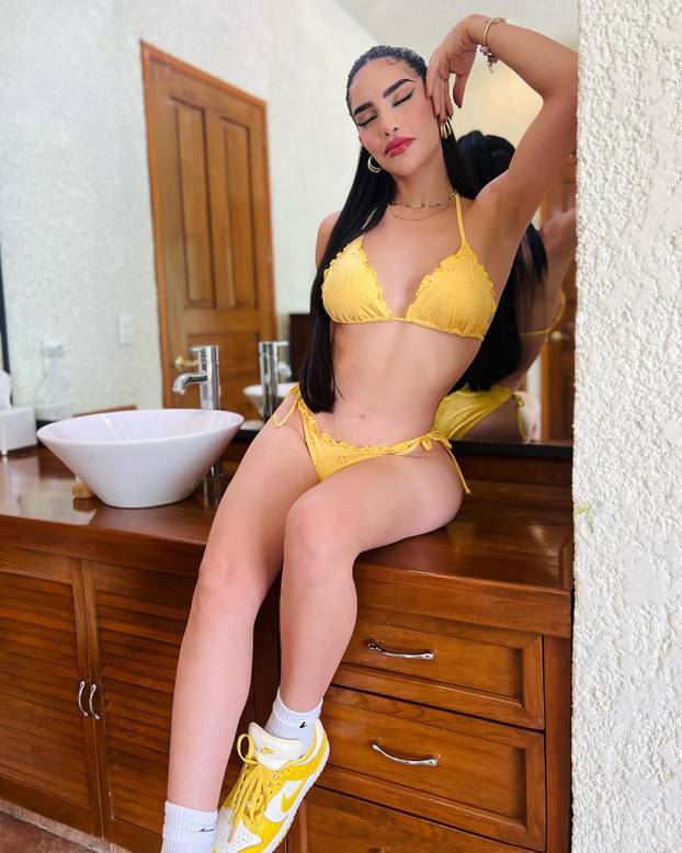 FOTO Meksikanka Kimberly ima 36 milijuna pratitelja: Kad je vidite u bikiniju, sve je jasno