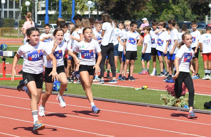 Finale Erste Plave lige održano na Hanžeku. Učenici iz Zagreba ukupni su pobjednici sezone