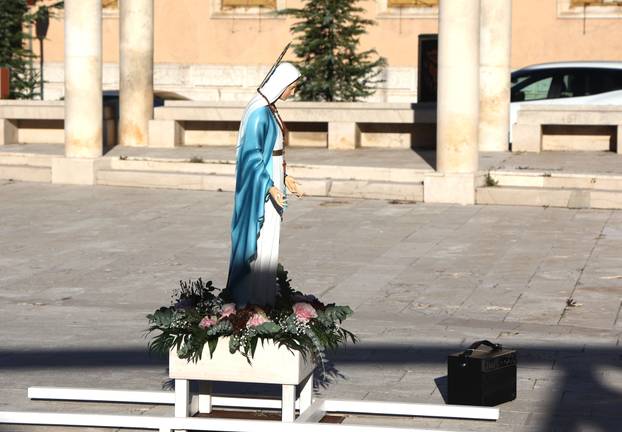 Šibenik: Molitelji na gradskim trgovima prve subote u mjesecu