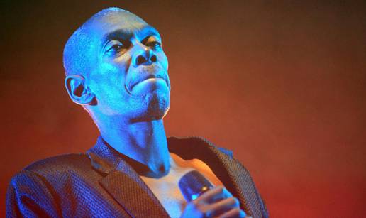 Pjevač legendarnih Faithlessa, Maxi Jazz, umro u 66. godini