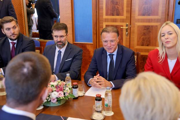 Zadar: Predsjednik Hrvatskog sabora Gordan Jandroković obišao je manifestaciju pod nazivom „Pijat na Pijaci“ 