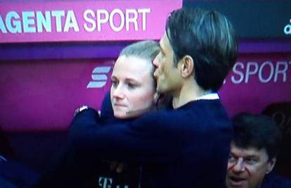 Plavuša koju je poljubio Kovač: Najmoćnija je žena u nogometu