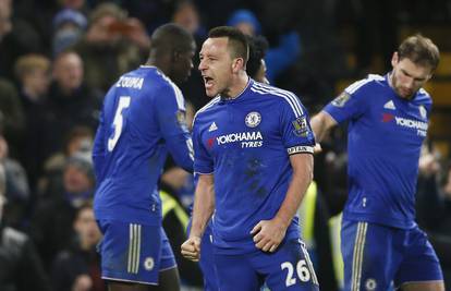 Terry je iz zaleđa u 98. spasio Chelsea, gol Jelavića u porazu