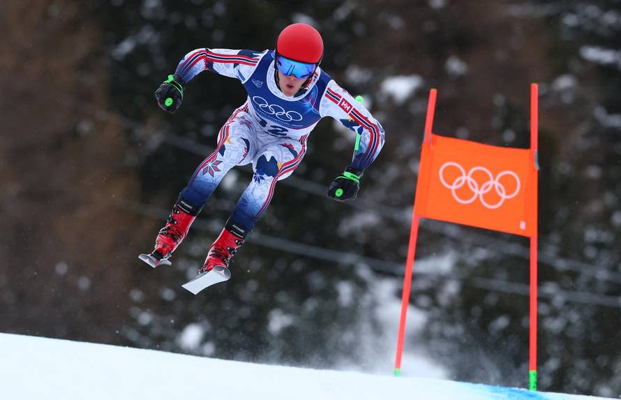 Alpine Skiing - Men's Downhill Training