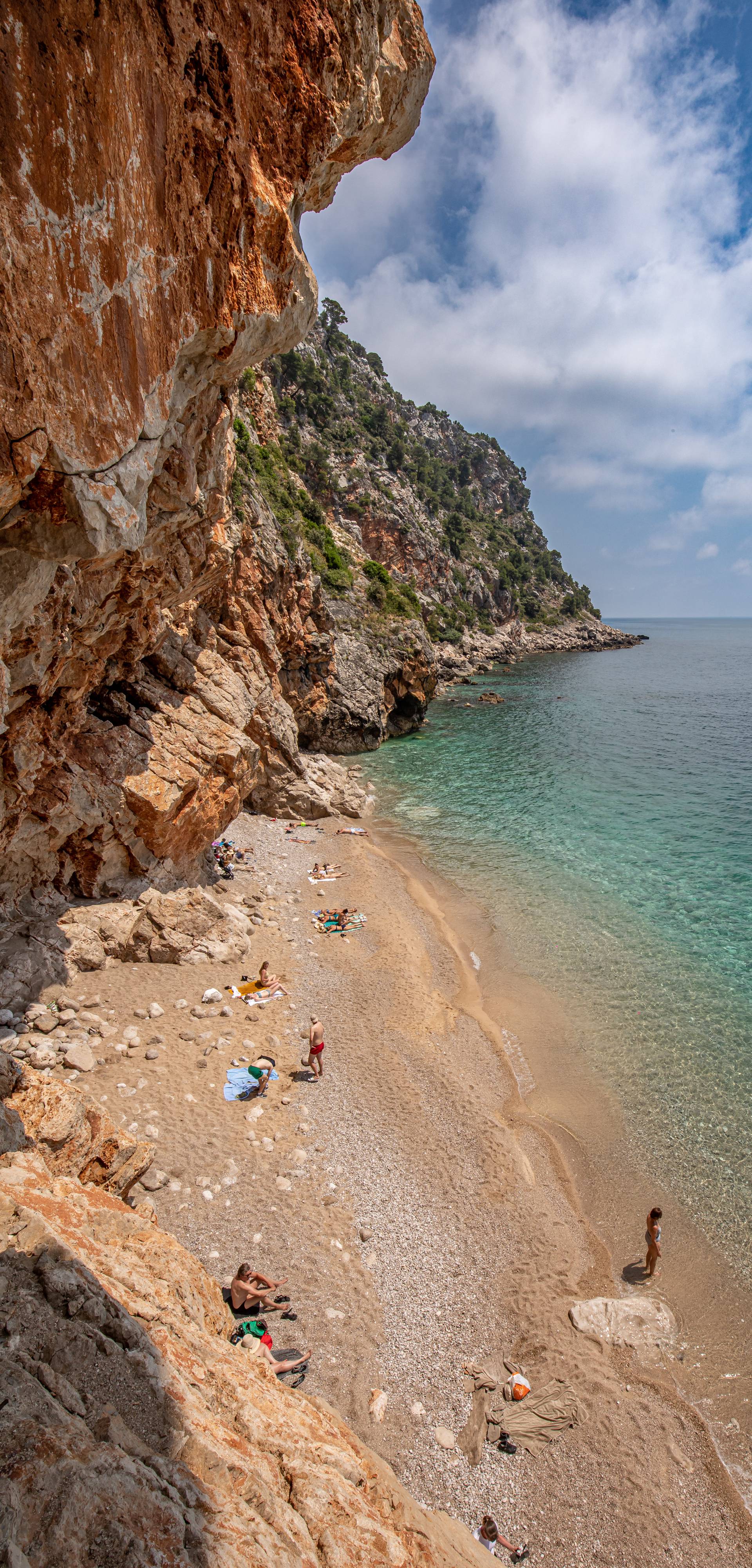 Vogue uvrstio plažu Pasjača u Konavlima među 11 najljepših u Europi