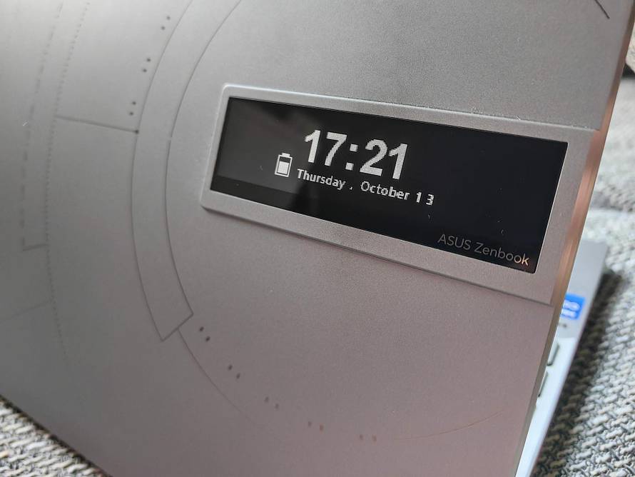 Isprobali smo Asus Zenbook 14X OLED koji odaje počast svemiru