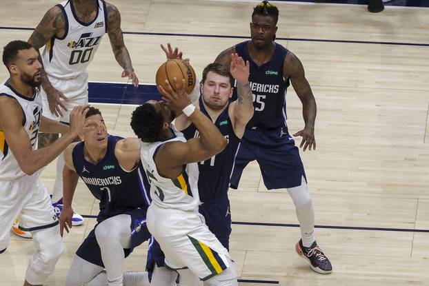 NBA: Playoffs-Dallas Mavericks at Utah Jazz