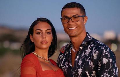 Ronaldova zaručnica snima svoj reality: 'Svemir me nagradio, a znala sam i krpati kraj s krajem'