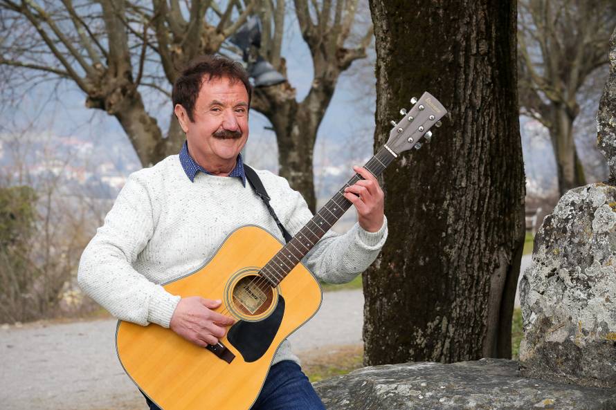 Buzet: Istarski glazbenik Elio Pisak