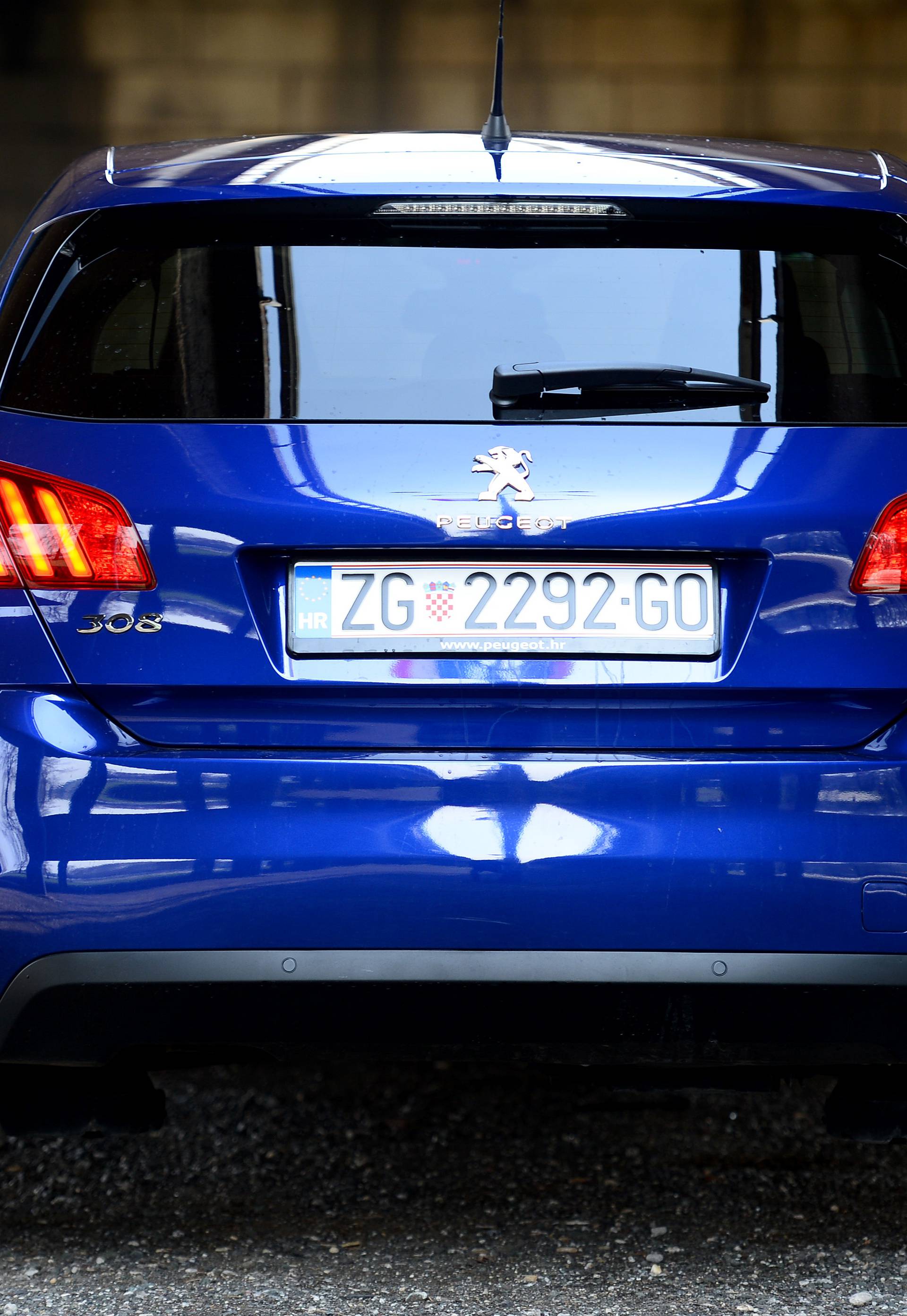 Veteran pun svježe energije: Peugeot 308 dobio novi motor