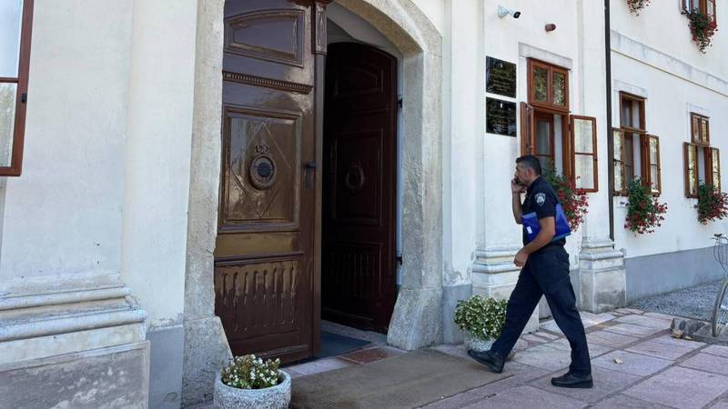 Nevjerojatni detalji istrage u Sl. Brodu! Pogodovali za izgradnju igrališta i muljali s - pijeskom?