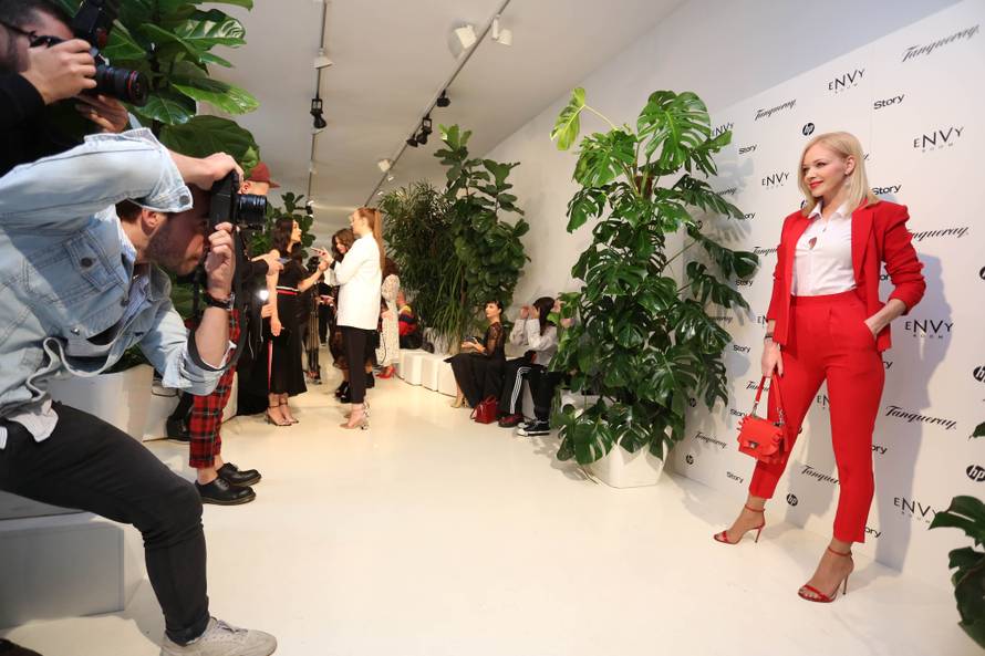 Zagreb: Poznati na reviji eNVy room