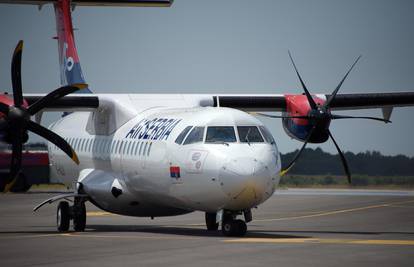 Čak treća dojava o bombi u zrakoplovu Air Serbie na letu za Moskvu, sve su bile lažne