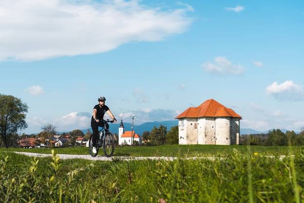 Najljepše biciklističke staze u Hrvatskoj - na kopnu i uz more