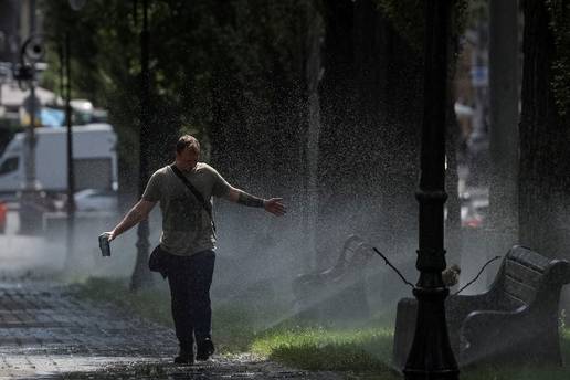 EUROPA 'GORI' U Njema&ccaron;koj izmjereno rekordnih 41.3 &deg;C, presu&scaron;uje talijanska rijeka