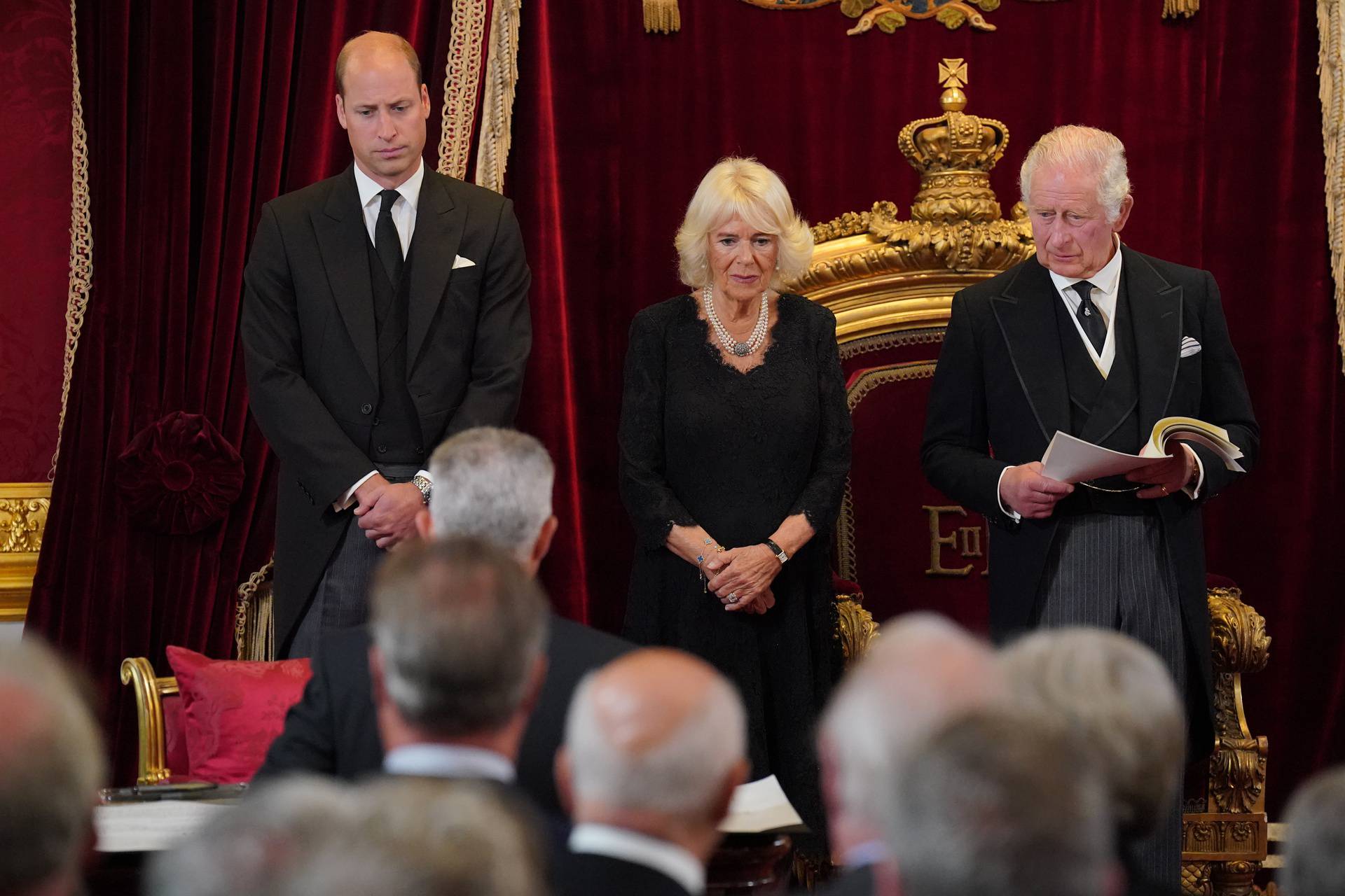 Charles III. proglašen novim kraljem