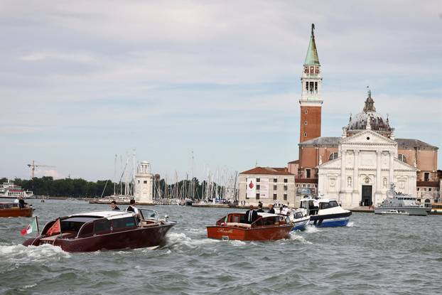 Anticipated wedding of Amazon founder Jeff Bezos and Lauren Sanchez in Italy