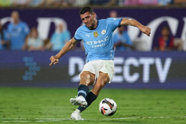 Soccer: International Friendly Soccer-Champions Tour-Manchester City at Barcelona