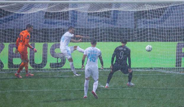 Utakmica između Rijeke i Sparte Prag u Konferencijskoj ligi prekinuta zbog kiše