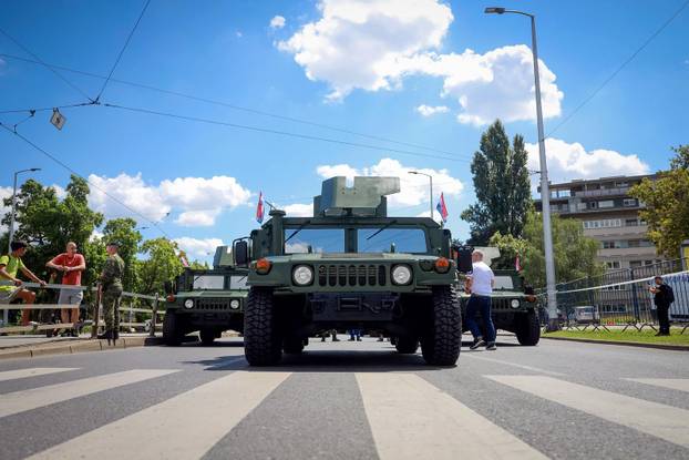Zagreb: Izlazak vozila iz vojarne "1. gardijske brigade Tigrovi - Croatia"