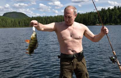Putin na odmoru u Sibiru opet je pokazao lovačke vještine
