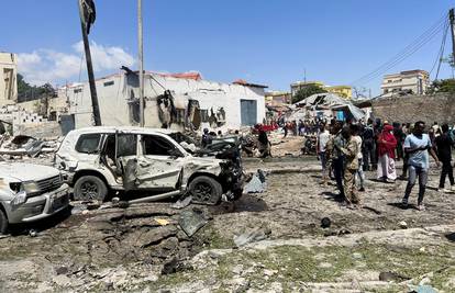 Eksplodirala je autobomba u Somaliji, osmero poginulih