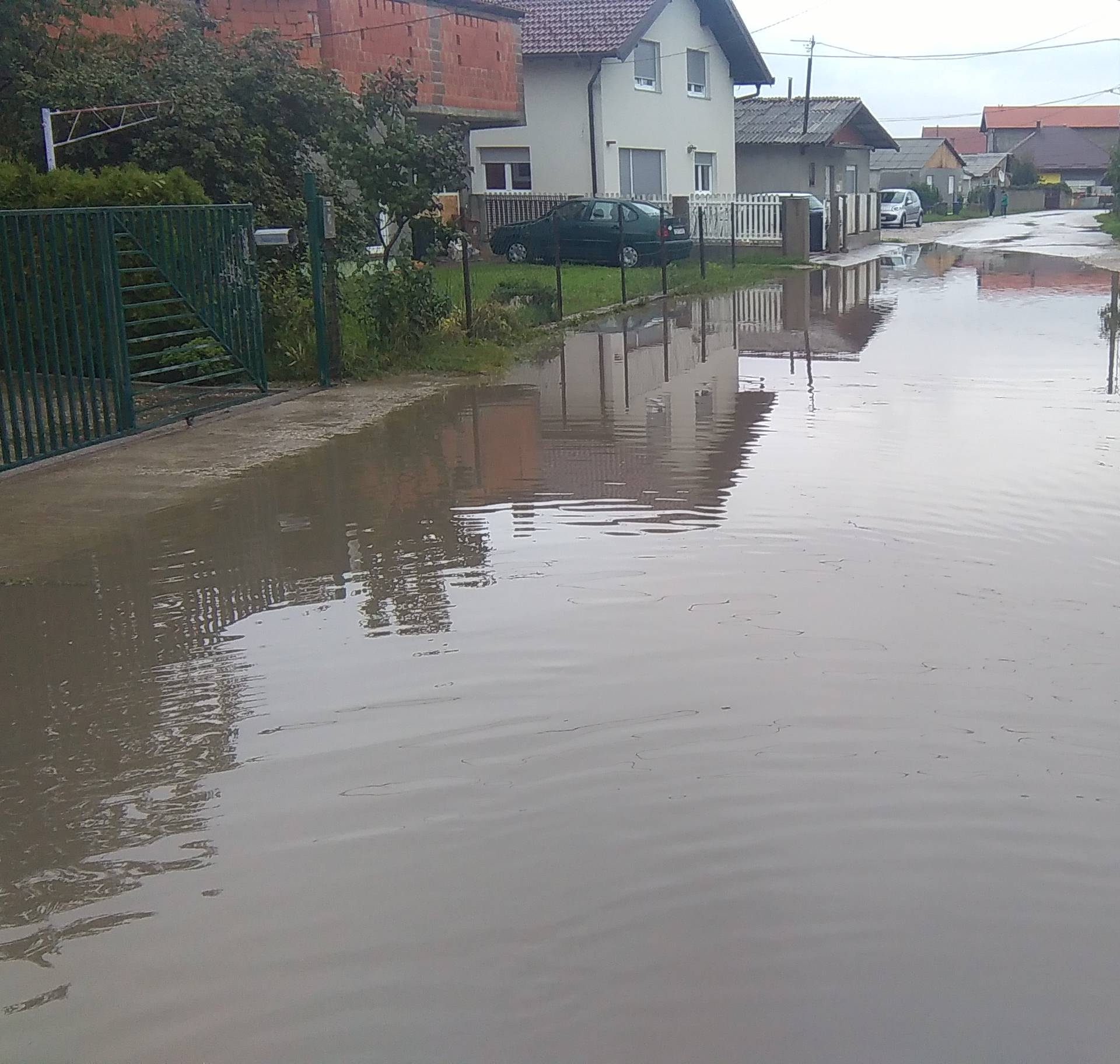 Obilne kiše ponovno potopile Crikvenicu, Rab, Kozari Bok...