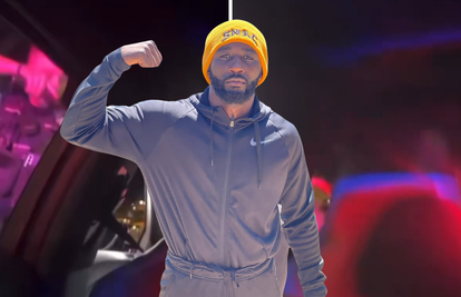 VIDEO Policajac u SAD-u uperio pištolj u boksačkog prvaka Crawforda! 'Bio je potpuno lud'