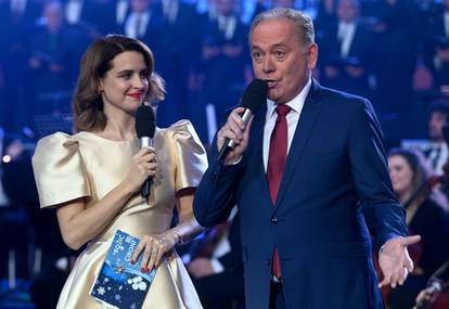 Održan je tradicionalni koncert 'Božić u Ciboni': Doris Pinčić i Mirko Fodor vodili su program
