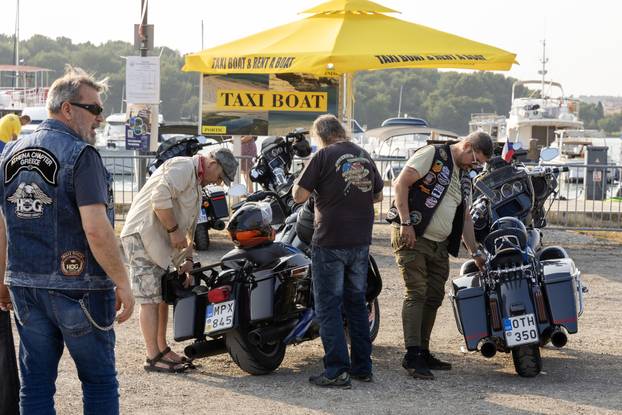 Medulin: Prvi dan H.O.G. Rallyja, susreta zaljubljenika u Harley Davidson iz svih zemalja