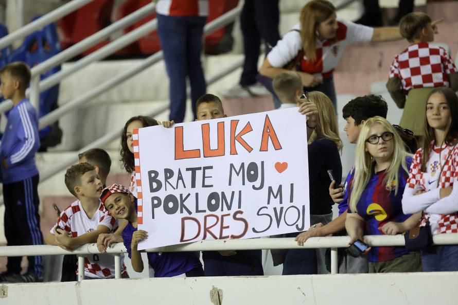 Atmosfera na Poljudu na utakmici između Hrvatske i Španjolske u Ligi nacija