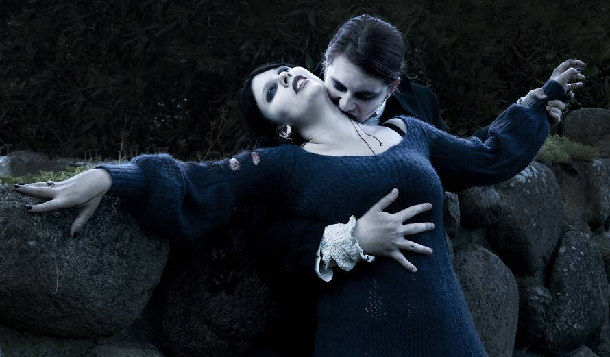 Seksualni vampiri: Odmah ćete osjetiti njihov šarm, zbunit će vas i šokirati, ali željet ćete još