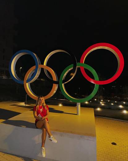 FOTO Izbacili je iz olimpijskog sela, rekla da ide studirati, ali ipak se odlučila za drugi posao