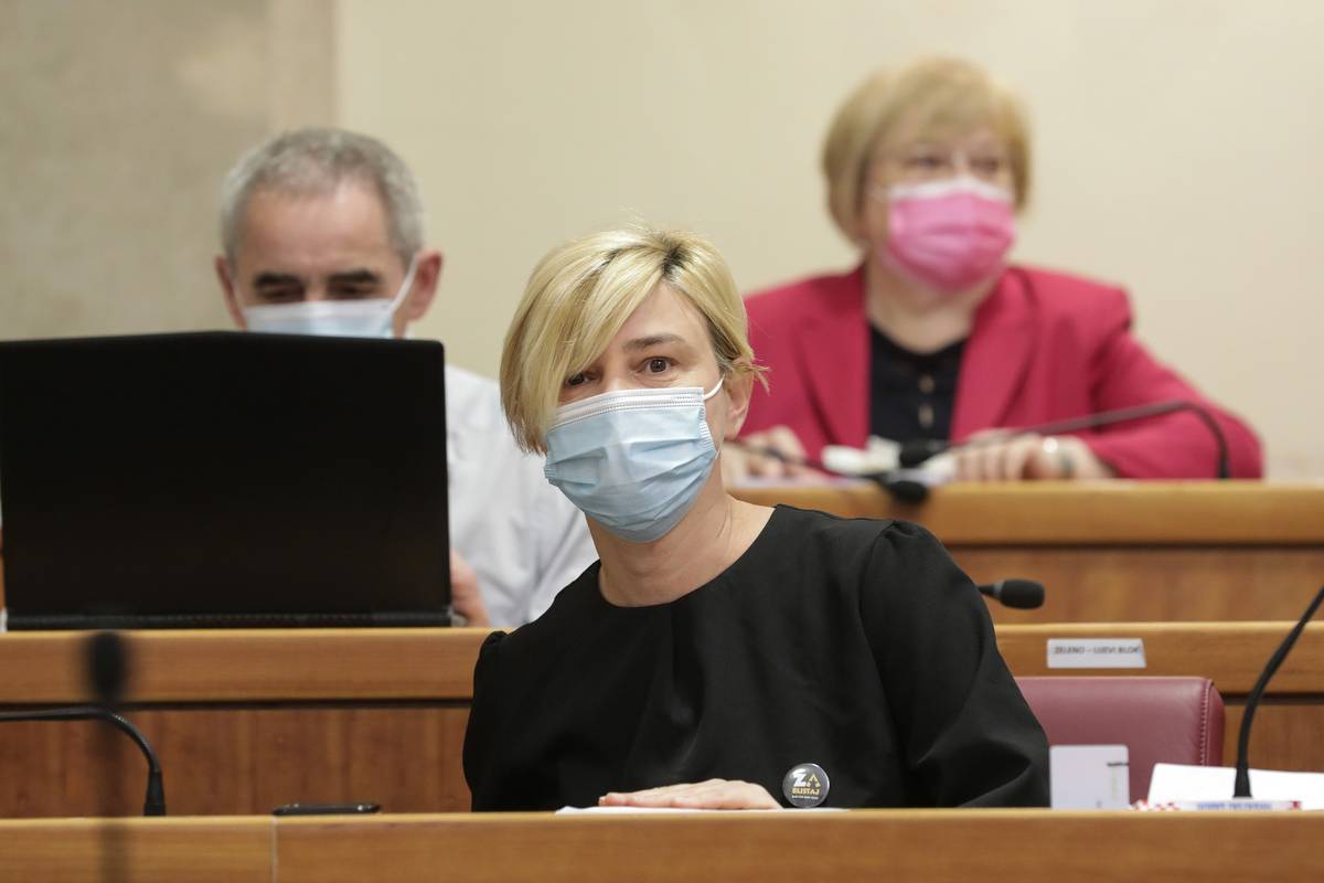 Benčić o osnivanju povjerenstva o obnovi nakon rata: 'Vladajući se boje javnosti, nema istrage'