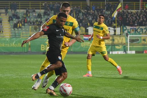 U&Zcaron;IVO Transferi: Problemi oko dolaska &scaron;pice u Dinamo, najbolji igra&ccaron; Vukovara &zcaron;eli put Osijeka