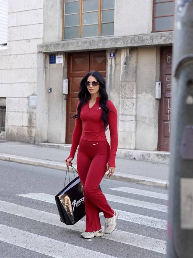 FOTO Vatrena crnka Anamaria zapalila mreže: Pogledajte njezinu besprijekornu figuru