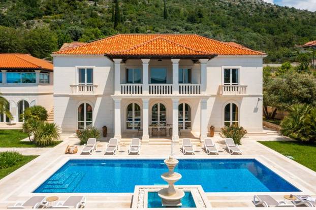 FOTO U kući u Trstenom osjećat ćete se kao glavni lik u filmu! Bolje ne pitajte za cijenu...