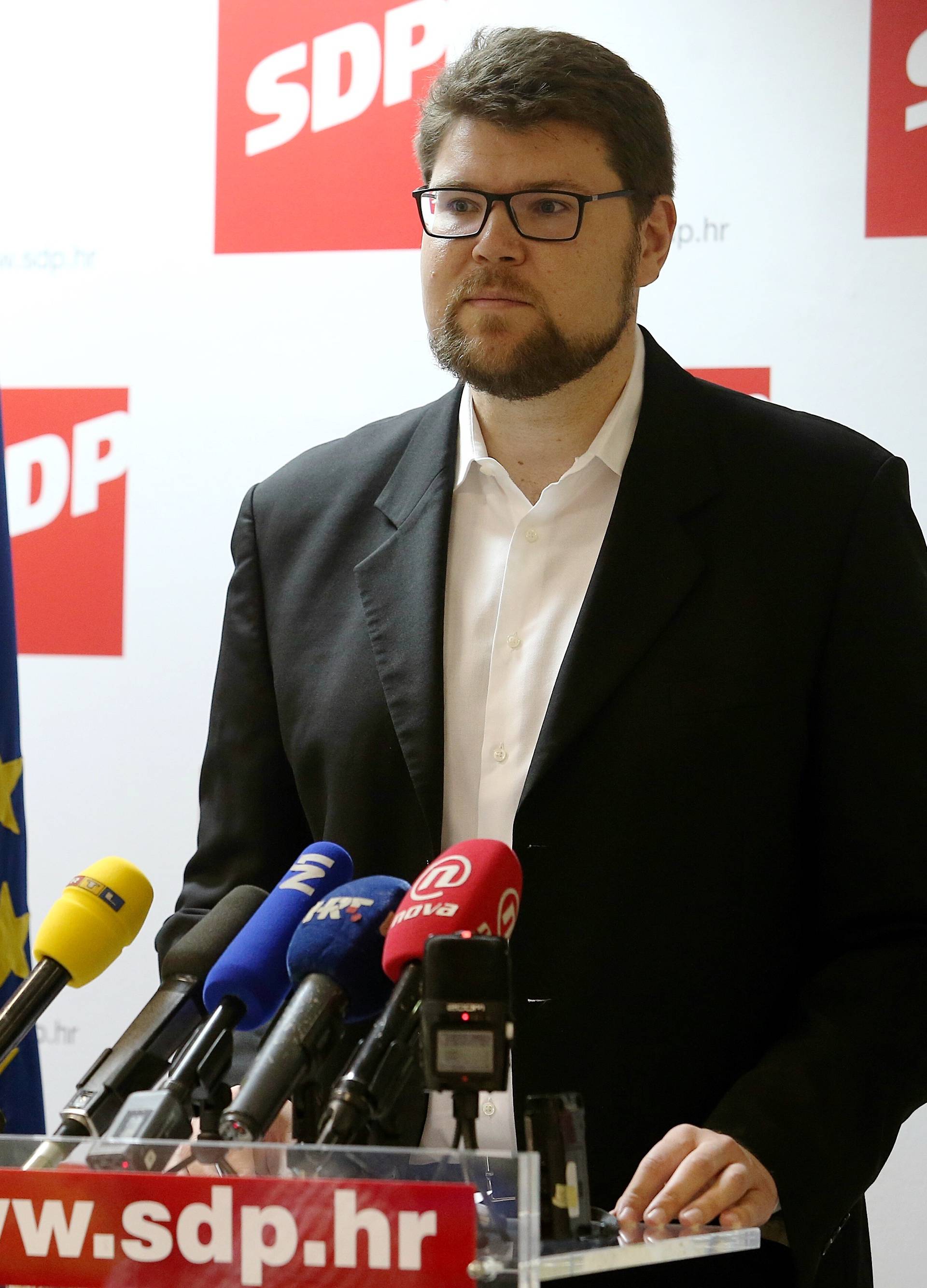 'Neka Kalmeta kaže koji su to SDP-ovi kandidati optuženi'