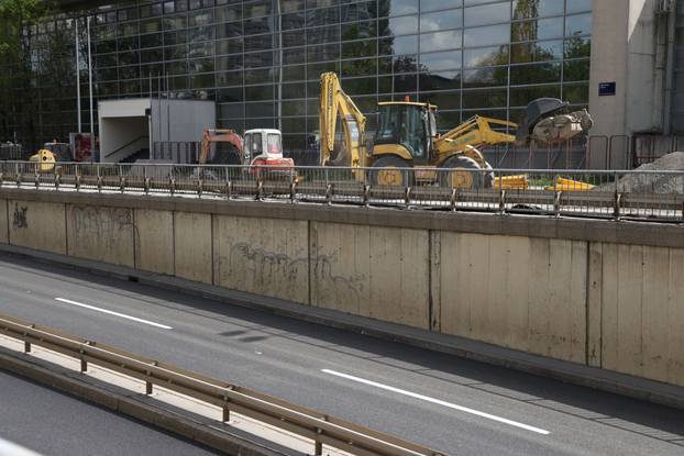 Zagreb: Završni radovi na podvožnjaku kod Vjesnika