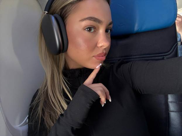 FOTO Evo tko je ljepotica s Opus Arene: Ponosna je Slavonka, na mrežama ju prati tisuće ljudi...