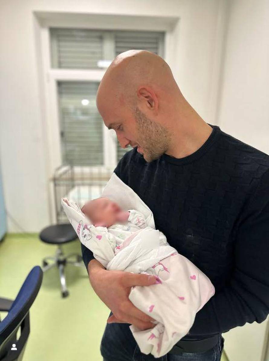 Marko Škugor bio na porođaju trećeg djeteta: 'Ne bih mogao živjeti da nisam uspio doći!'